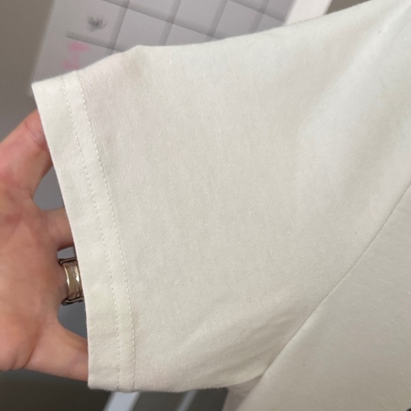 Ontwelfth Chic White Graphic Tee - Picture 4 of 9